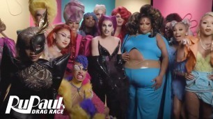 'The Newest Queens Strike a Pose on the Runway w/ Aquaria! 