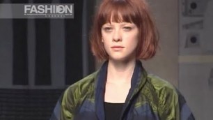 'ISSEY MIYAKE Fall 2007 Paris - Fashion Channel'