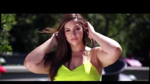 'Sexy Curve Model Erica Lauren tries on Fashion Nova Curve outfits and swimwear'